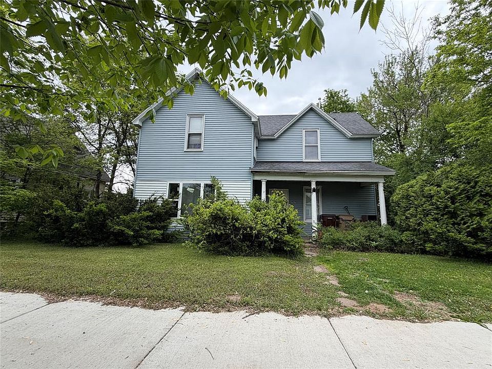 1st image of 717 Balcom Street #2