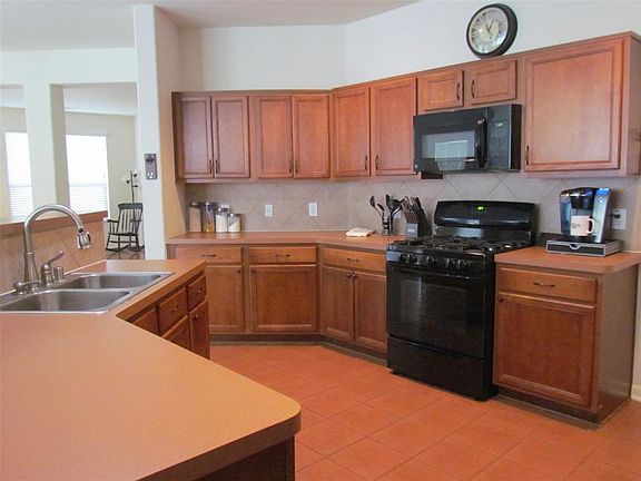 5th image of 15626 Liberty Pine Ln
