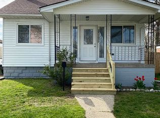 23125 Grove St, Saint Clair Shores, MI
