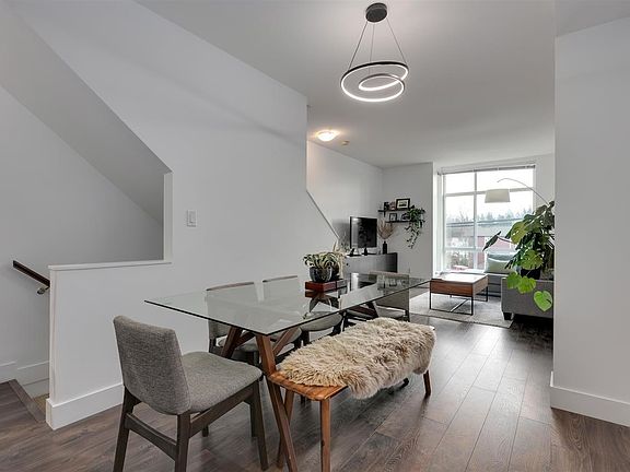 5th image of 909 Clarke Rd #5