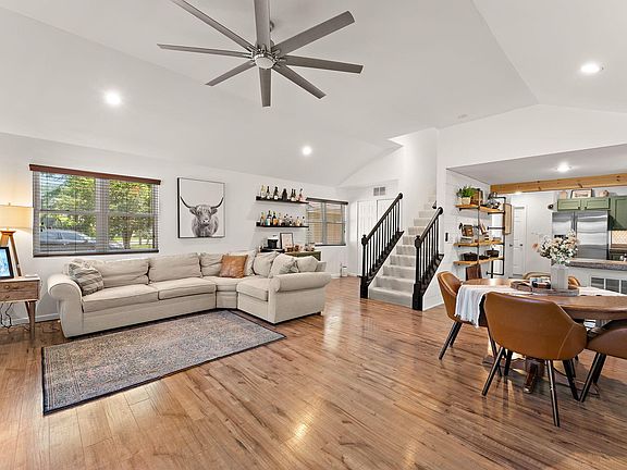 5th image of 8611 W 138th Pl