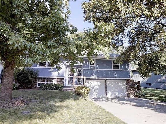 2nd image of 2928 Iva Dr