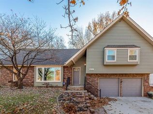 915 NE 97th St, Kansas City, MO 64155