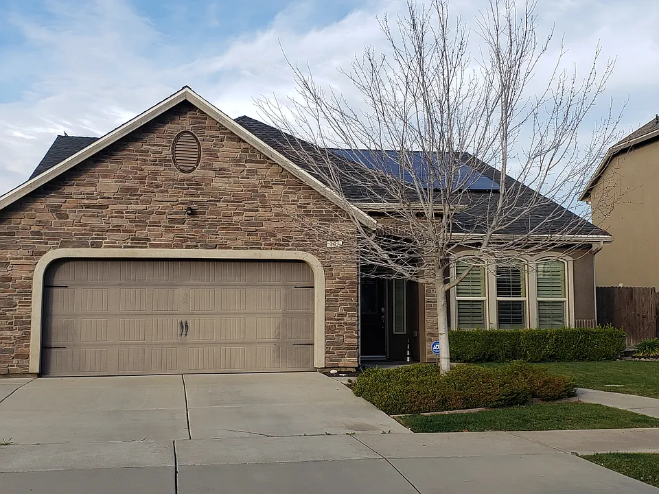 147 Gilmore Dr