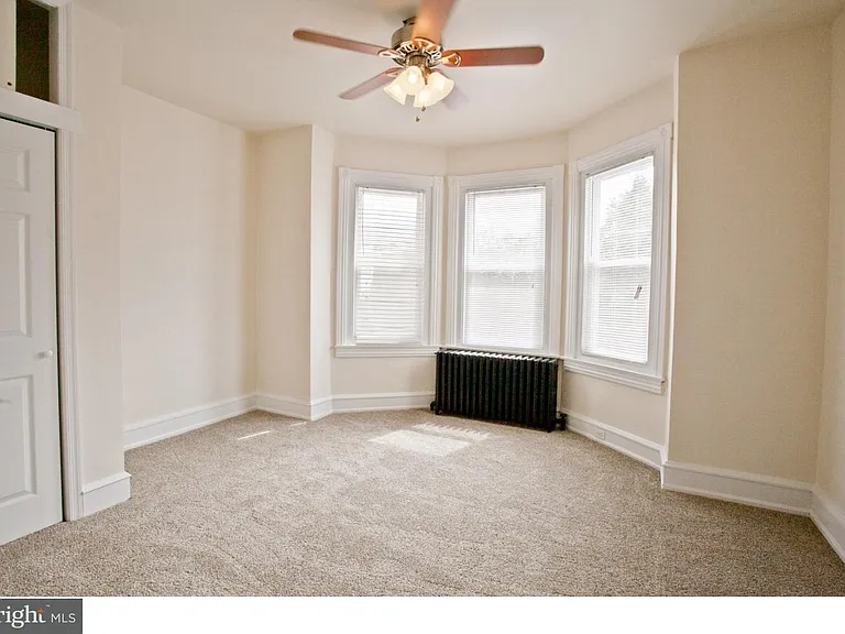 4205 Terrace St — Photo 11