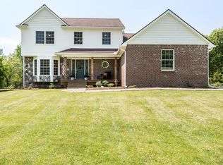 2430 S Gregory Rd, Fowlerville, MI 48836