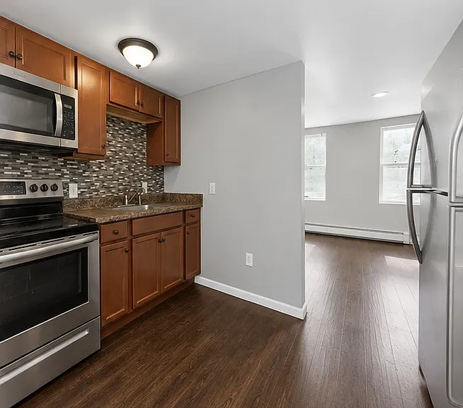 61 14th St #61B — Photo 22