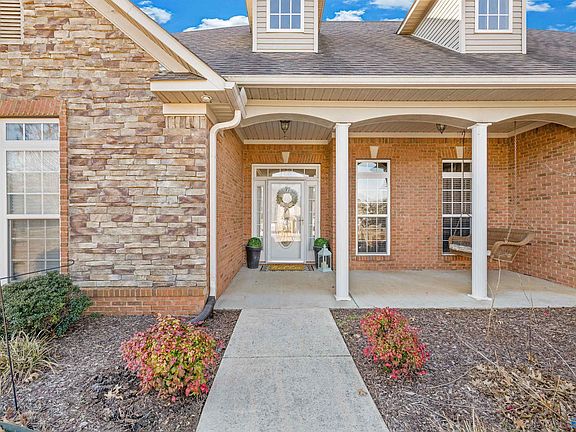 3rd image of 116 Dogwood Ridge Dr