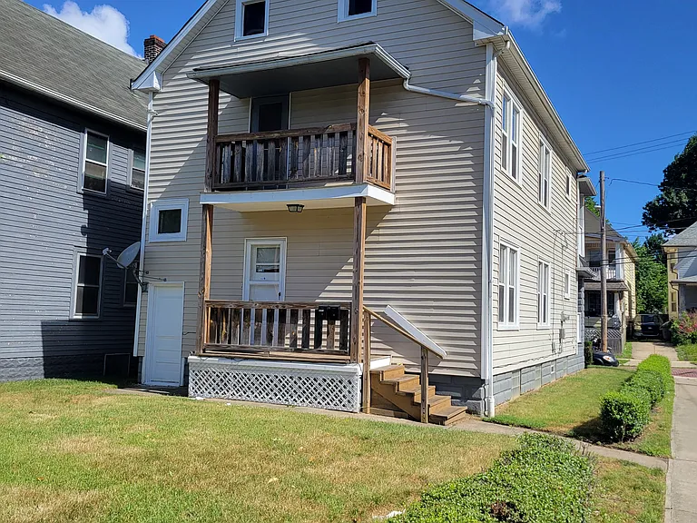 7124 Rathbun Ave — Photo 3