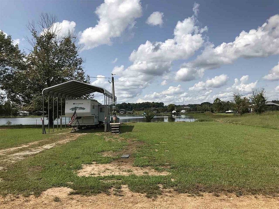 1st image of 400 Retriever Loop Lot 390 & 400
