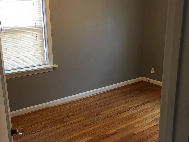 2914 Wingate Ct — Photo 5