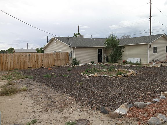 2nd image of 600 N Frontier St