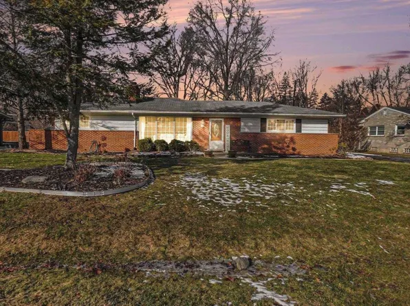 29257 Aranel St, Farmington Hills, MI 48334