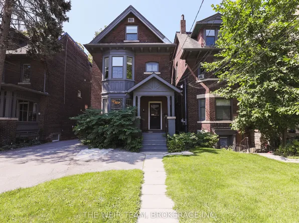 672 Broadview Ave, Toronto, ON M4K 2P1