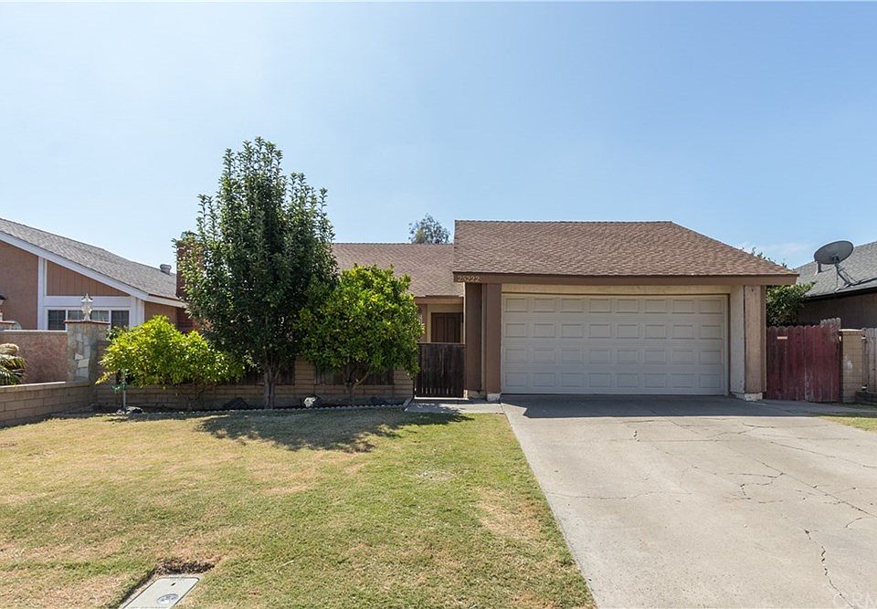 1st image of 25222 York Cir