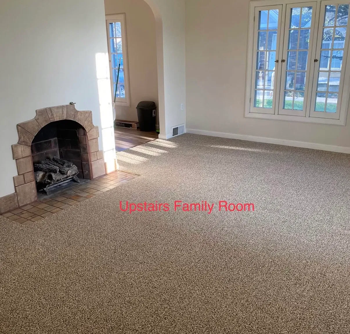 3 bed, 2200 sqft, $2,500 — Photo 2