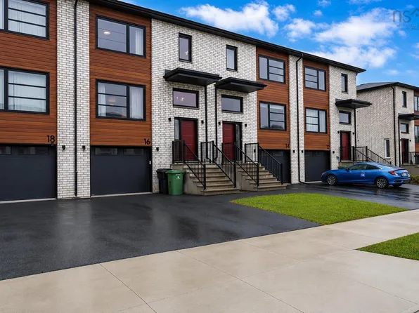 16 Glenn Dr, Lantz, NS B2S 0J1