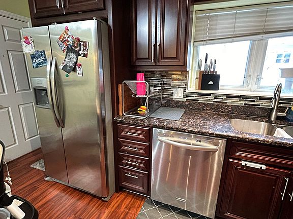 4th image of 4710 N Elston Ave APT 204