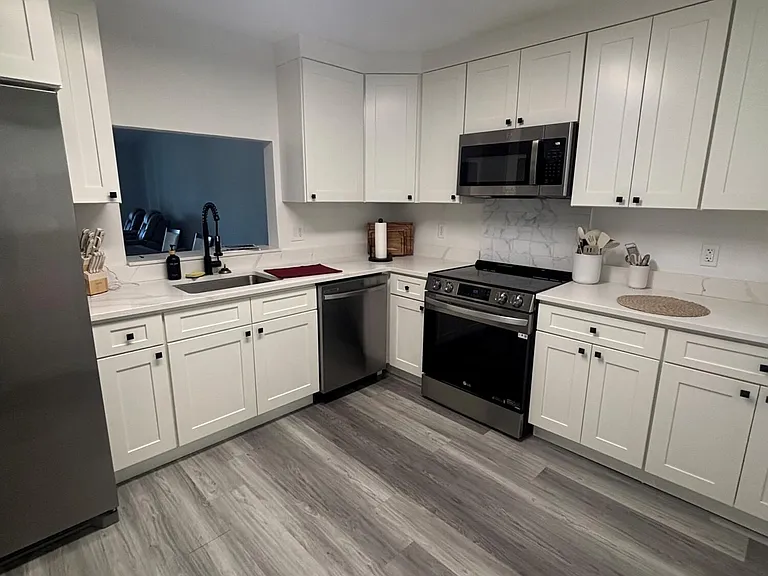 620 Southwind Cir #A — Photo 17