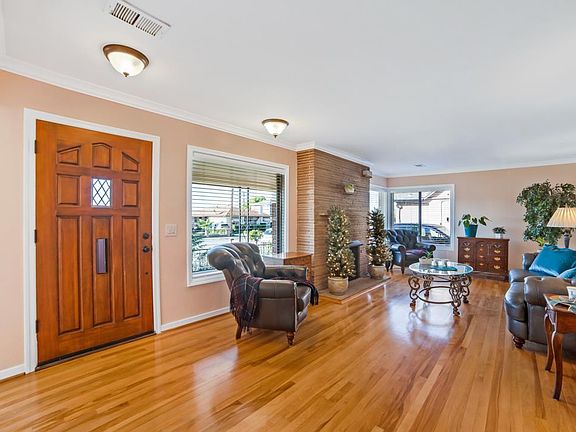 2nd image of 26 N Claremont Ave