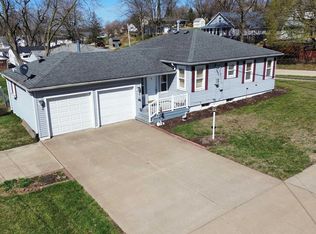 716 7th Ave, Fulton, IL 61252