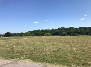 2 Gilbert Rd, Burkburnett, TX 76354