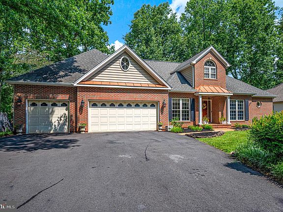 5th image of 403 Gold Valley Rd