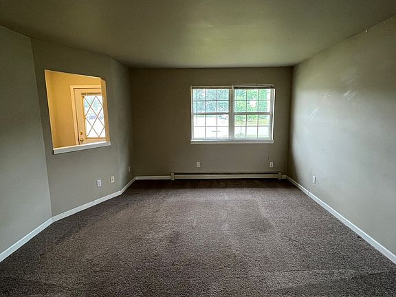 5th image of 2448 4th Ave #E