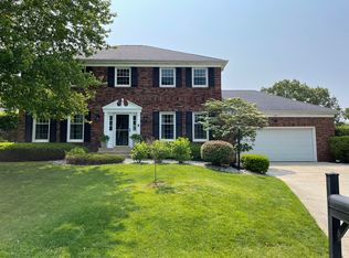 1330 Stratford Dr W, Bourbonnais, IL