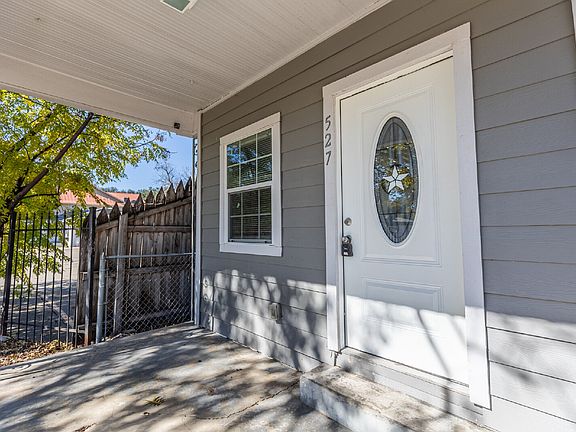 4th image of 527 McKinley Ave