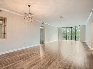 2870 Pharr Court South NW APT 510, Atlanta, GA 30305