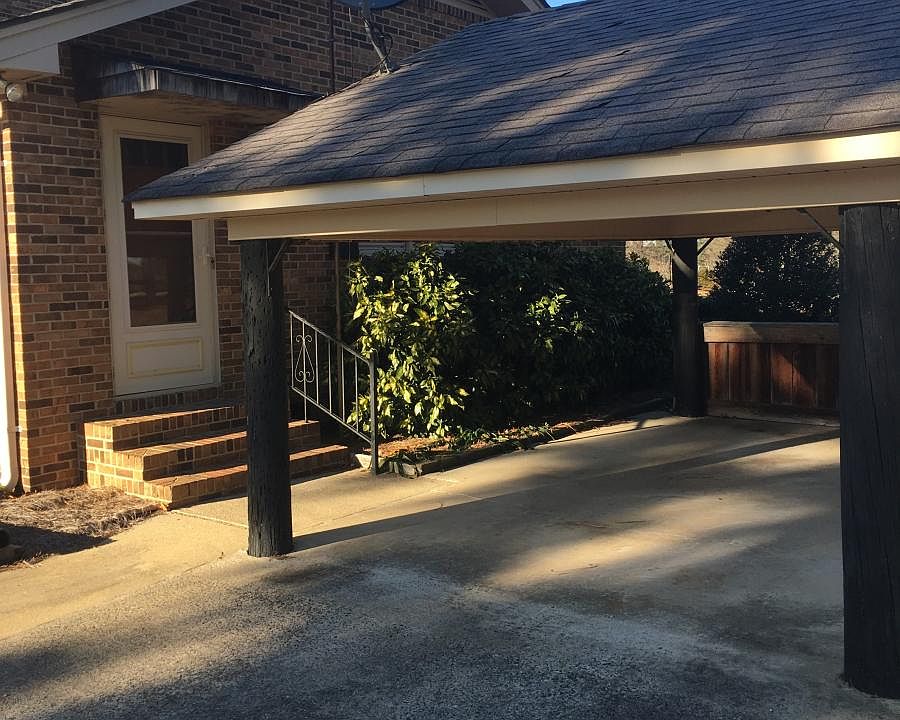 Carport with private entry