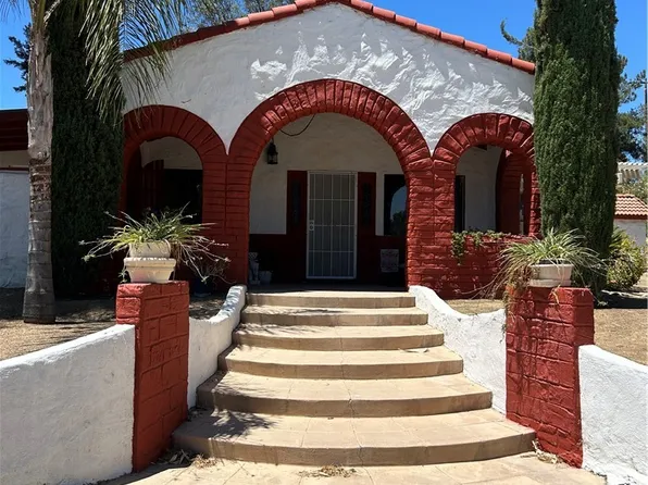 30467 Los Alamos Rd, Murrieta, CA 92563