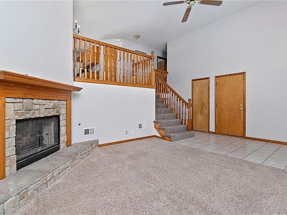 3rd image of 7627 W 154th Ter