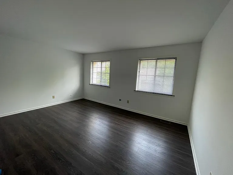 42 Terrace Ct — Photo 9