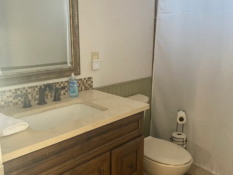 876 River Bluff Ct — Photo 13