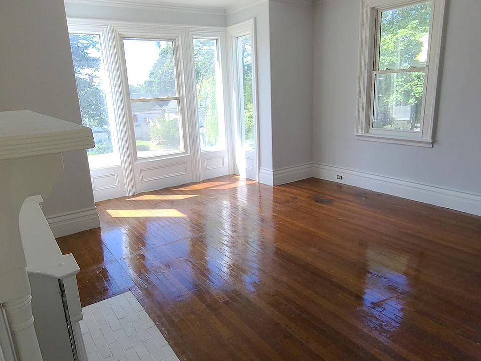 Large bedroom