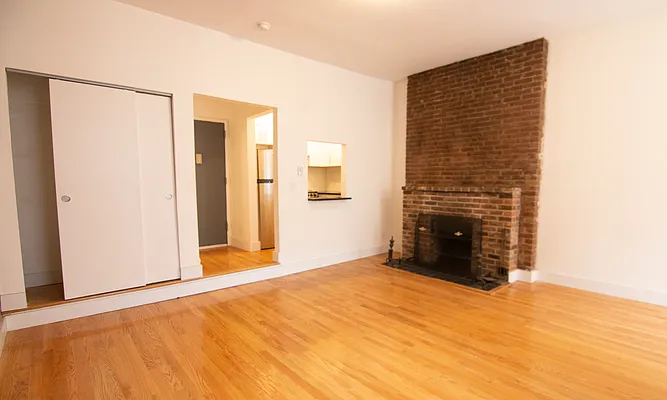 Rented by Corcoran | media 6