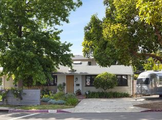10845 Queensland St, Los Angeles, CA 90034
