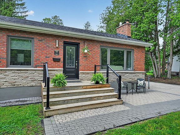 2nd image of 59 Wallis Dr