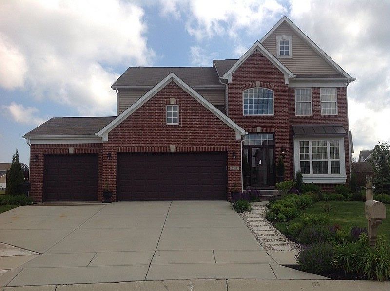 1st image of 7803 Parkdale Dr