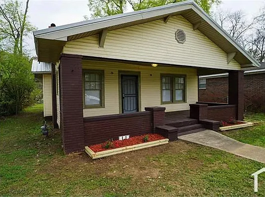 3 bed, 1344 sqft, $1,300 — Photo 4
