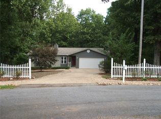 4 Leadhills Cir, Bella Vista, AR 72715