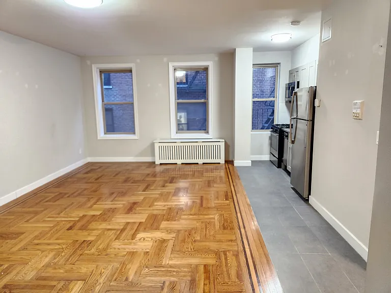 3900 Greystone Ave #32F — Photo 1