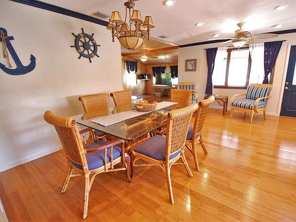 5th image of 27339 Jamaica Ln