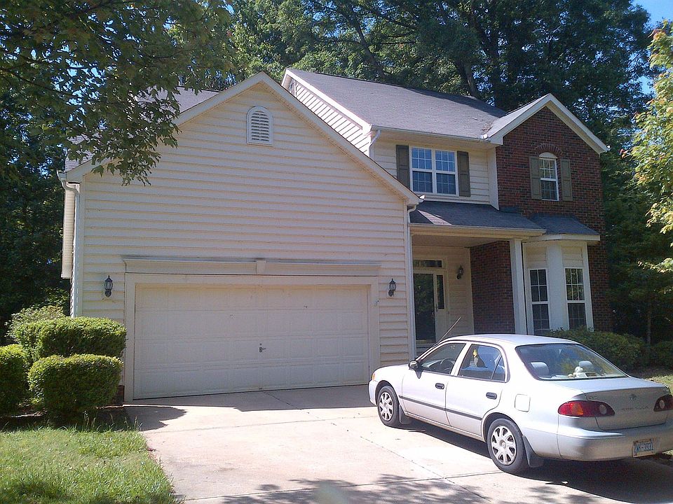 1st image of 2812 Walcourt Valley Pl