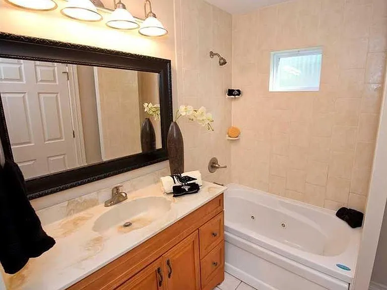 4543 Carrollton Ave — Photo 43