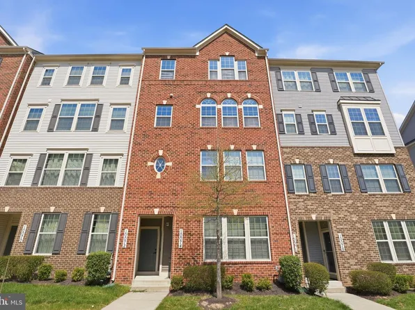 10072 Dorsey Ln #47, Lanham, MD 20706