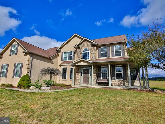 2nd image of 5534 Sunset Dr #16