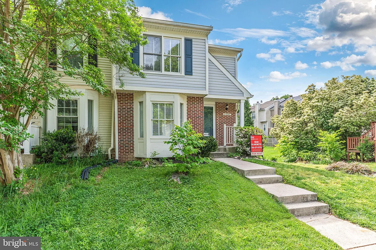 Building Photo - 11557 Hill Meade Ln
